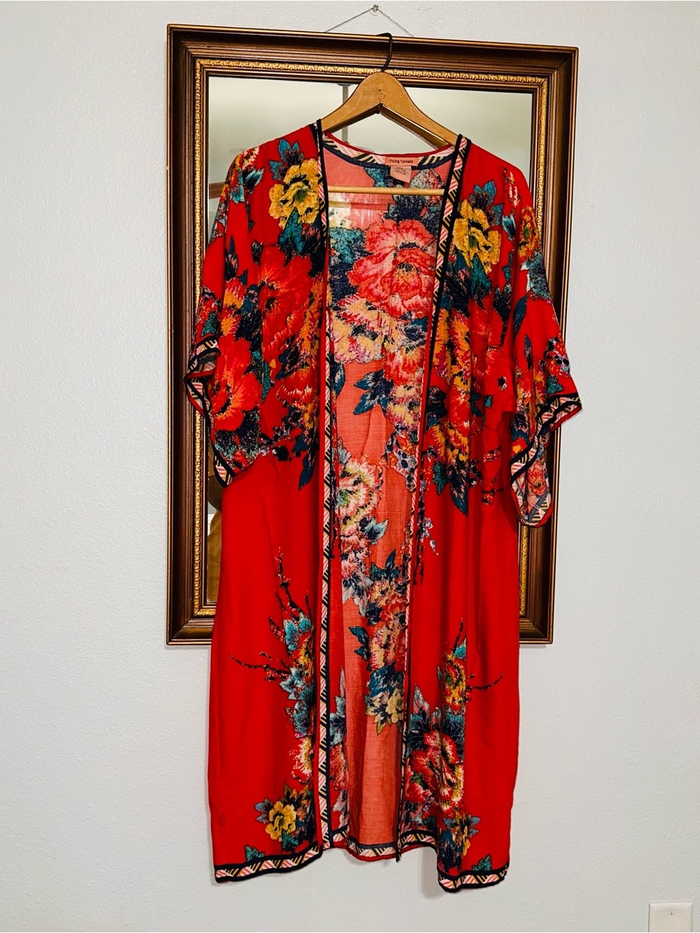 Flying Tomato Red Floral Pattern Kimono
